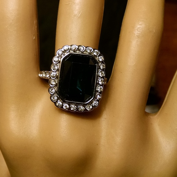 Rhinestones Sexy Large Stone Cocktail Ring main image 1